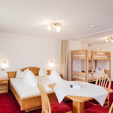 Hotel Andrea ซามส์ ภายนอก รูปภาพ