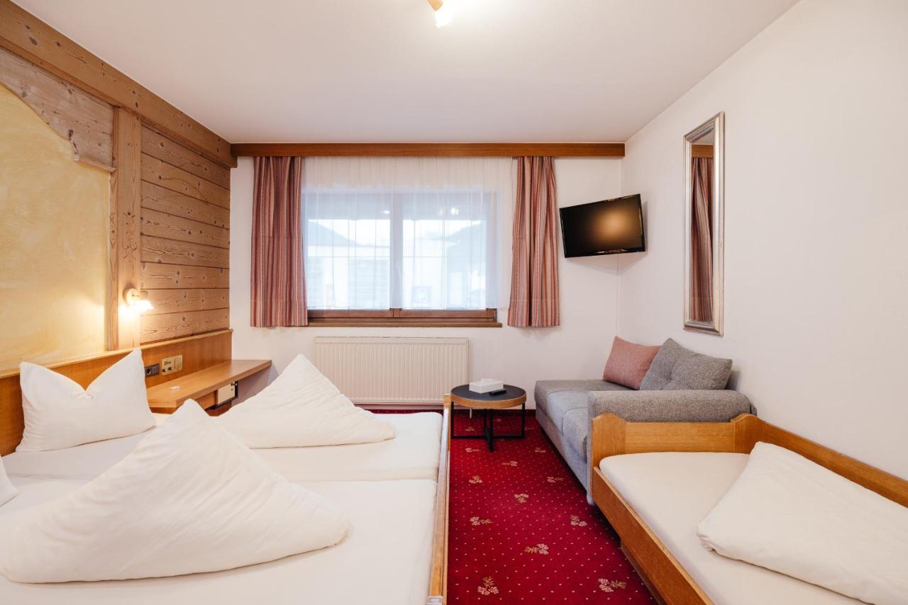 Hotel Andrea ซามส์ ภายนอก รูปภาพ