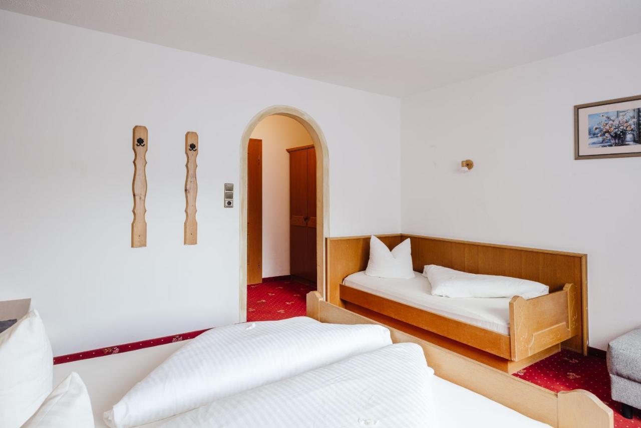 Hotel Andrea ซามส์ ภายนอก รูปภาพ