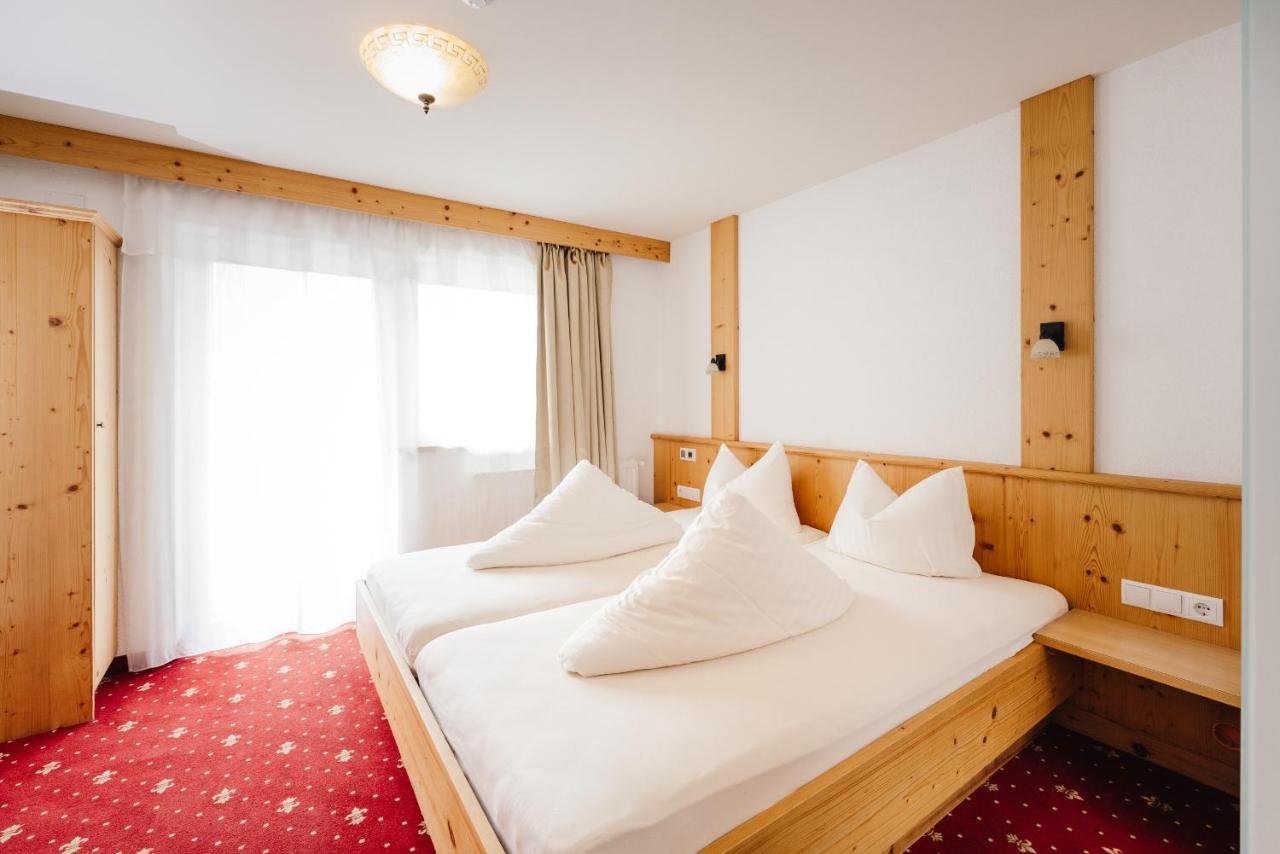 Hotel Andrea ซามส์ ภายนอก รูปภาพ