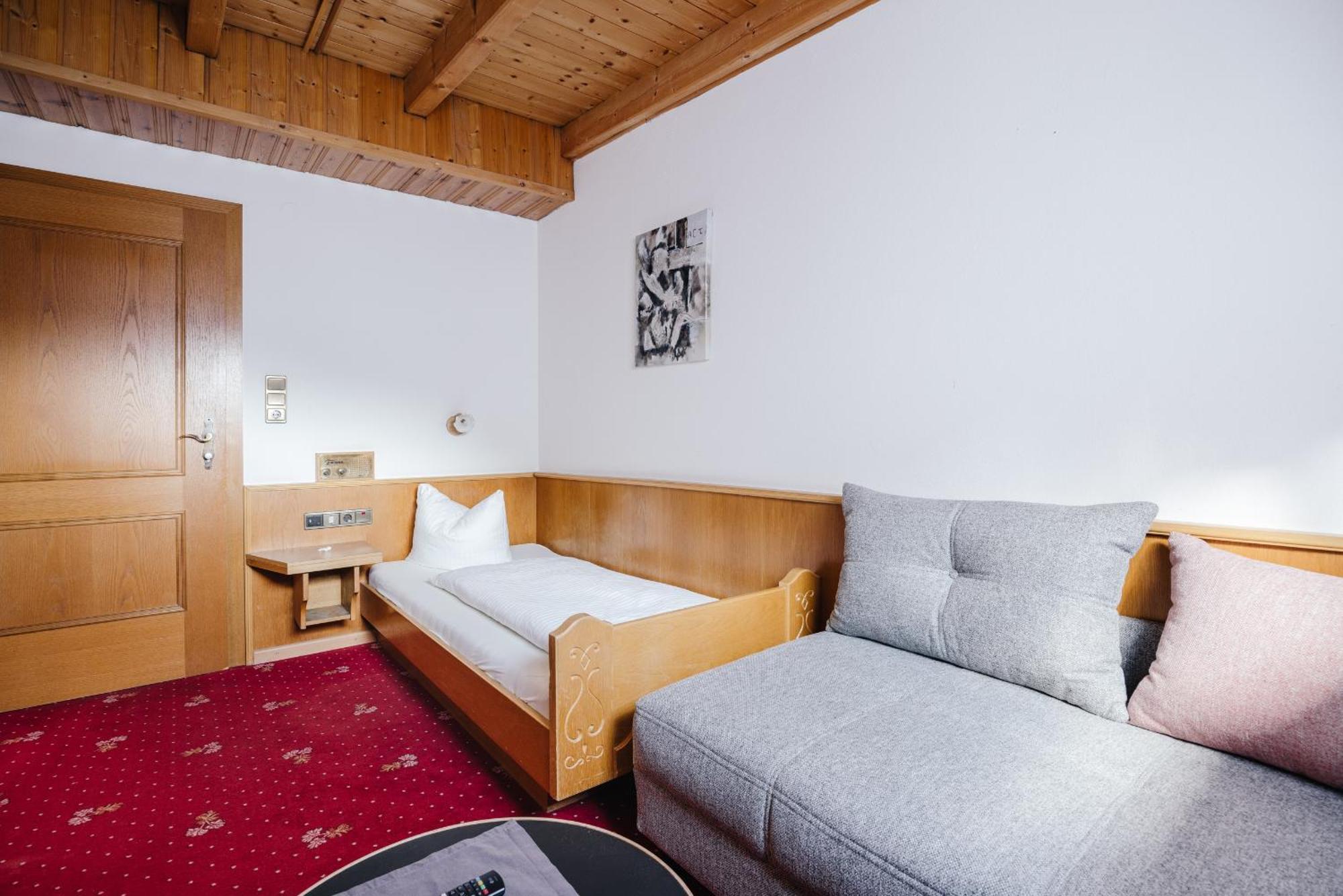 Hotel Andrea ซามส์ ภายนอก รูปภาพ